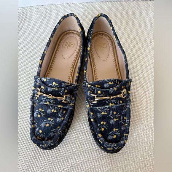 💥SALE💥 Cabi Carnaby 6005 Loafers horsebit Velvet Blue Floral horsebit Women's 7 - Picture 1 of 11